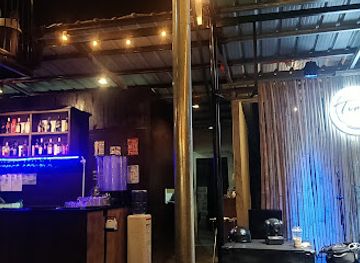 philippines/calabarzon/bar/timog-resto-bar