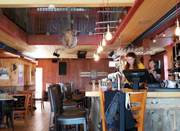 canada/forillon-national-park/bar/pub-pit-caribou-perce