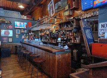 maine/bar-harbor/bar/leary-s-landing-irish-pub