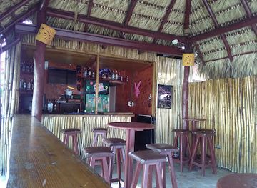 dominican-republic/la-romana/bar/skinita-bar-grill