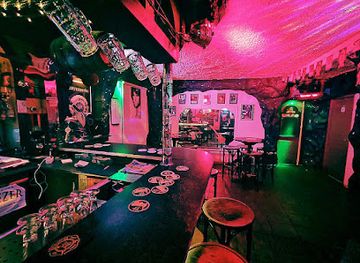 netherlands/friesland/bar/elzibar