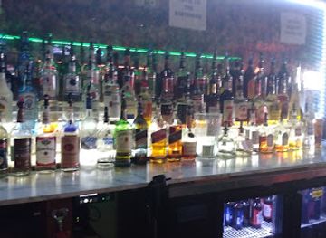 ohio/akron/north-hill/bar/the-glens