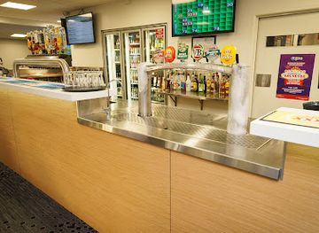 australia/fraser-coast/bar/the-clubhouse-hervey-bay