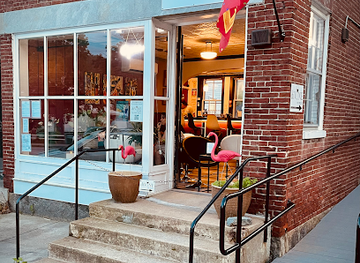 new-hampshire/cheshire-county/bar/divine-on-main