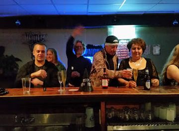 maryland/eastern-shore/bar/lake-shore-tavern