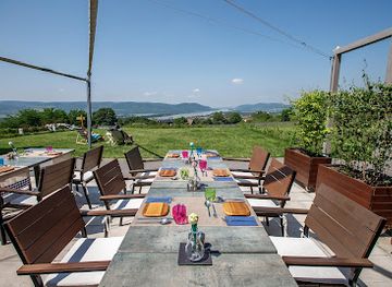 hungary/borzsony-mountains/bar/natura-hill-vendeghaz-es-etterem