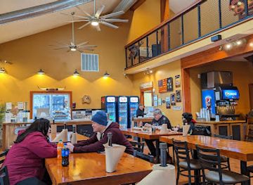 pennsylvania/delaware-water-gap-national-recreation-area/bar/joe-bosco-authentic-smokehouse-bbq