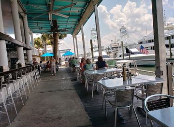north-carolina/wrightsville-beach/bar/bluewater-waterfront-grill