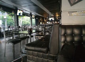 mexico/guadalajara/zona-minerva/bar/choppers-n-beer