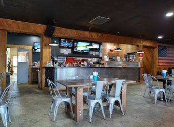 oregon/umatilla-county/bar/the-bridge-bistro-brews