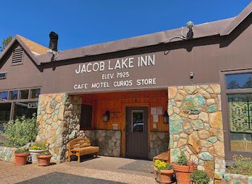 arizona/kaibab-national-forest/bar/jacob-lake-inn
