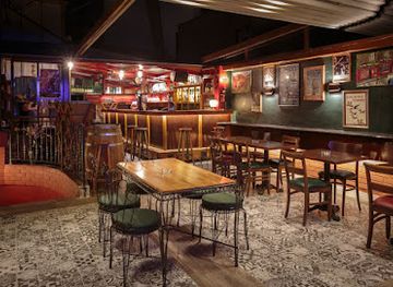 turkiye/istanbul/beyoglu/bar/irish-pub-the-james-joyce