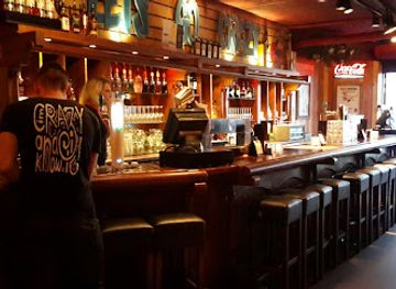 netherlands/the-hague/scheveningen/bar/crazy-pianos