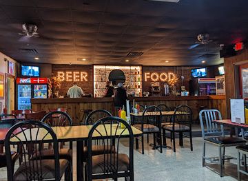 nebraska/platte-river-state-park/bar/nomads-bar-and-kitchen