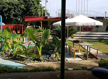 sao-tome-and-principe/monte-cafe/bar/cafe-park