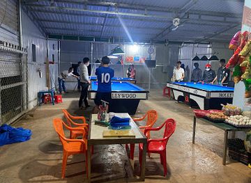 vietnam/central-highlands/bar/tap-hoa-bida-trong