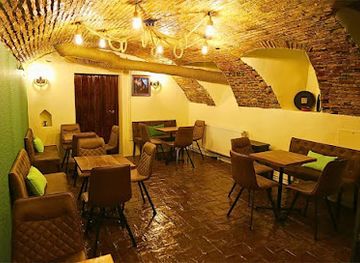 romania/brasov/bartolomeu/bar/merlin-s-pub