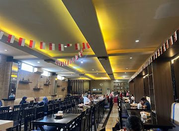 indonesia/maluku-islands/bar/royal-s-resto-function-hall