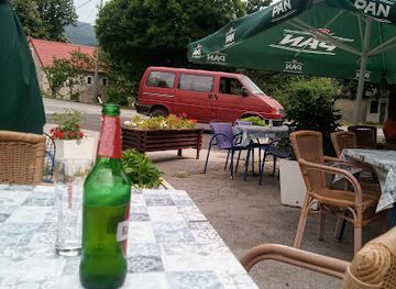 croatia/banovina/bar/buffet-ivana