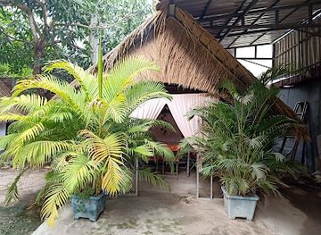 cambodia/svay-rieng/bar/ktv