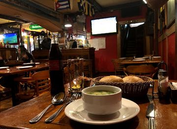 chile/valparaiso/plan/bar/bar-restaurant-victoria