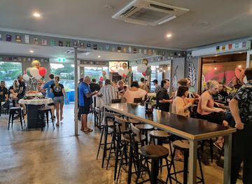 australia/fraser-coast/bar/crafty-cargo