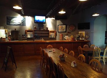 alabama/cherokee-rock-village/bar/back-forty-beer-company