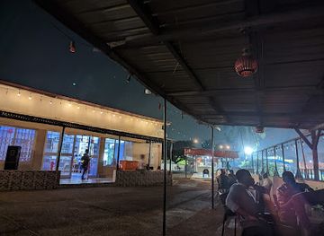 ghana/sekondi-takoradi/bar/house-2-pub