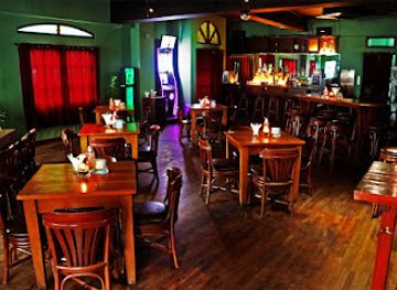indonesia/central-java/bar/double-doors
