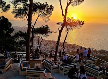 lebanon/jounieh/bar/olen-bar