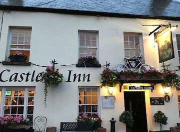united-kingdom/monmouthshire/bar/the-castle-inn-usk