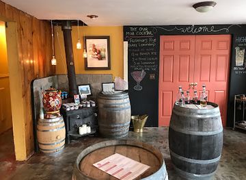 washington/whidbey-island/bar/whidbey-island-distillery