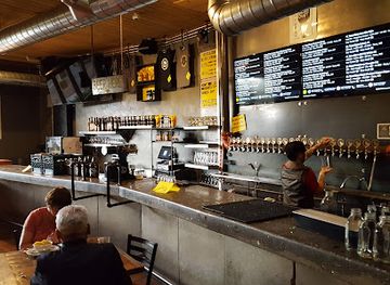 new-mexico/chaco-culture-national-historical-park/bar/taos-mesa-brewing-taos-tap-room