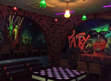 india/vadodara/bar/cloud-3-disco-lounge