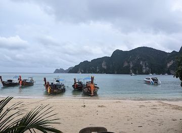 thailand/andaman-coast/bar/carlito-s-bar