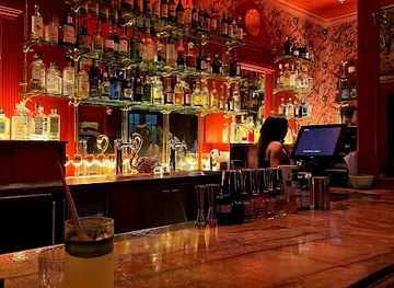 louisiana/new-orleans/central-business-district/bar/bar-marilou