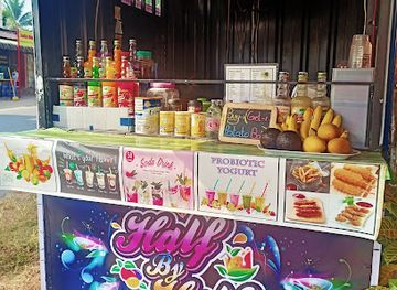 myanmar-burma/hpa-an/bar/half-by-half