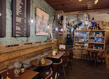 belgium/ghent/korenmarkt/bar/yo-s-place