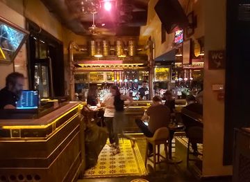 turkiye/istanbul/beyoglu/bar/fredbaristanbul