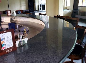 costa-rica/manuel-antonio-national-park/bar/drunken-monkey