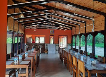 bhutan/sarpang/bar/pool-cafe