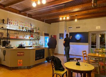 hungary/pilis-mountains/bar/darts-wine-dunabogdany