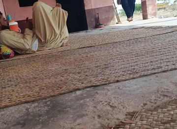 pakistan/makran-coastal-highway/bar/restaurant