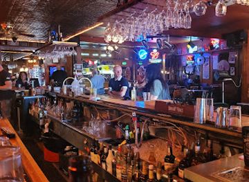 california/san-fernando-valley/bar/maui-sugar-mill-saloon