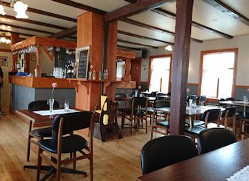 iceland/westfjords/bar/cafe-riis-holmavik-restaurant-pizzeria-bar