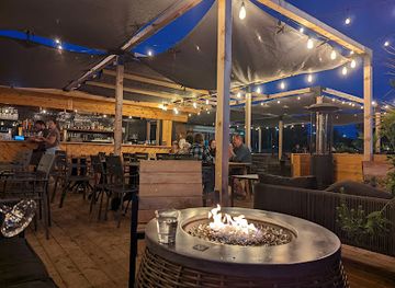 canada/eastern-ontario/bar/tavern-on-the-falls