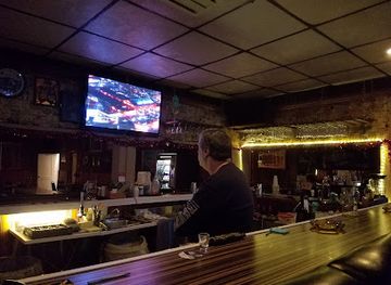 west-virginia/new-river-gorge-national-park-and-preserve/bar/owls-club