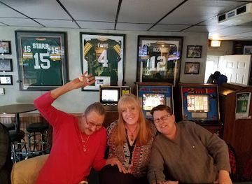 wisconsin/kenosha/bar/cheers-kenosha