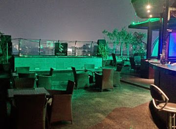 india/kanpur/bar/skyfall-lounge
