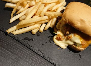 panama/panama-canal-zone/bar/wall-street-bar-and-kitchen